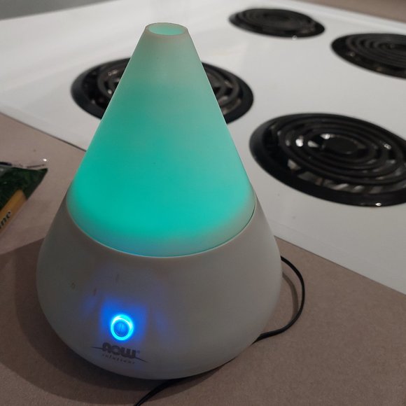 NOW Solutions Diffuser Aromatherapy Essential Oil White model #00950 - Picture 3 of 10